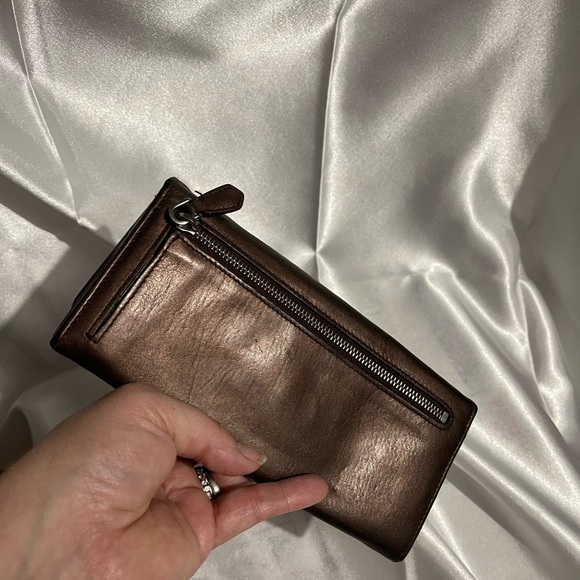 PRADA - Vintage! FULL INCLUSION Metallic Chocolate Soft Calf Leather Long Wallet - Picture 12 of 13
